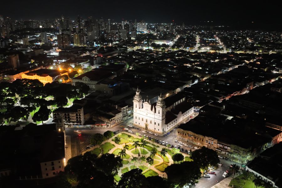 APLICATIVO FACILITA ACESSO AOS SERVIÇOS DE ILUMINAÇÃO